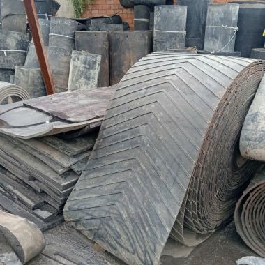Băng tải cao su giá rẻ tại Bình Chánh